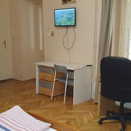Ferienwohnung Garibaldi Apartman Budapest Exterior foto