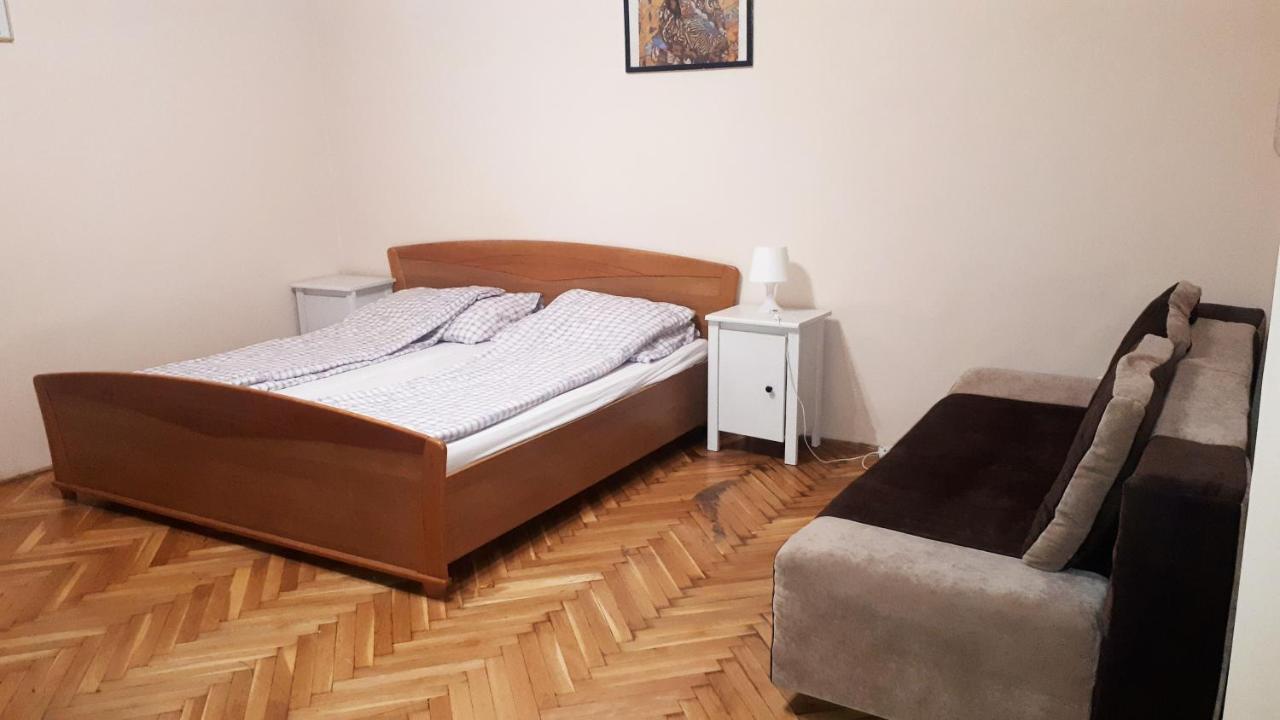 Ferienwohnung Garibaldi Apartman Budapest Exterior foto