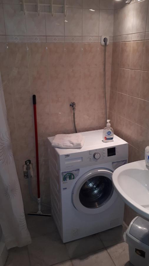 Ferienwohnung Garibaldi Apartman Budapest Exterior foto