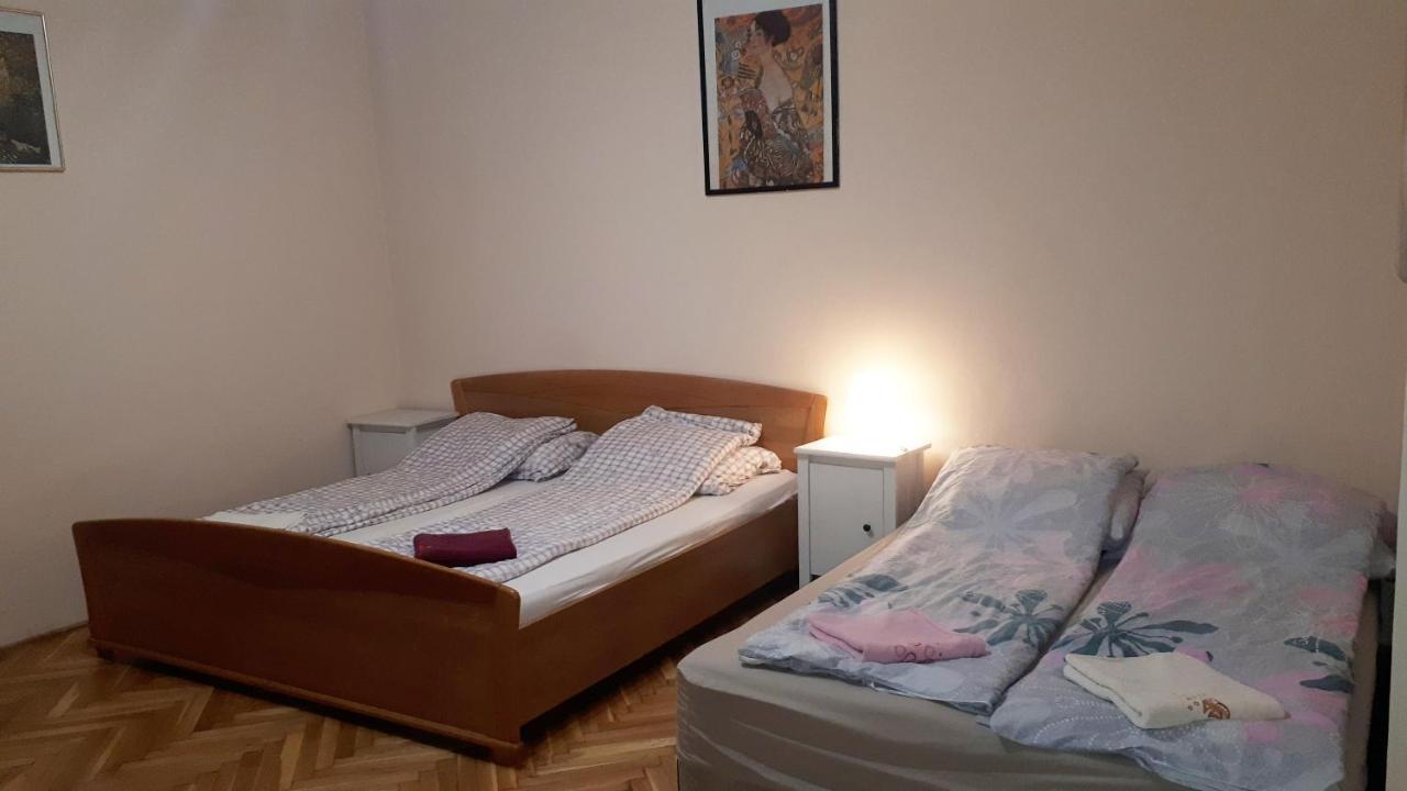 Ferienwohnung Garibaldi Apartman Budapest Exterior foto