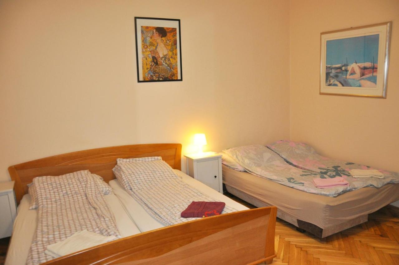 Ferienwohnung Garibaldi Apartman Budapest Exterior foto